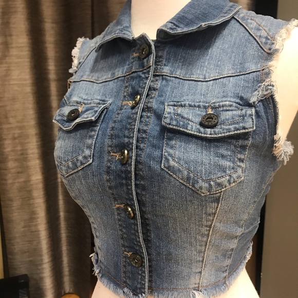 Denim button down vest - Picture 3 of 4